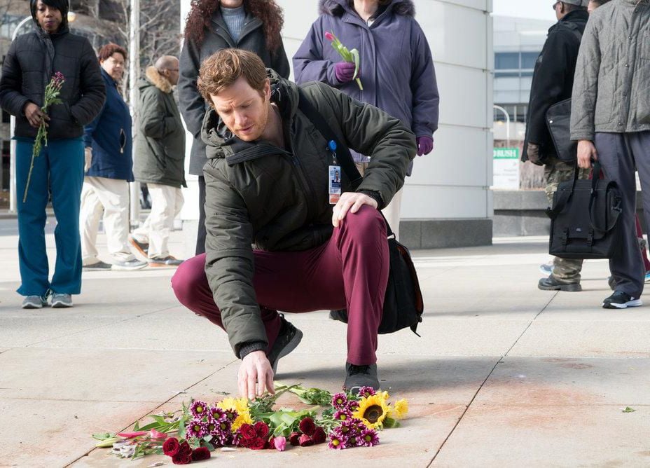 Chicago Med : Foto Nick Gehlfuss