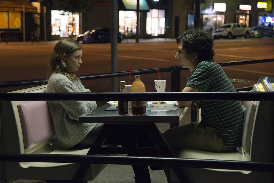 Love : Foto Paul Rust, Gillian Jacobs