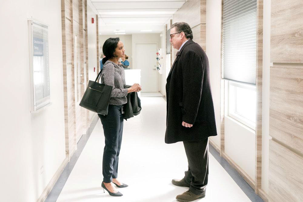 Chicago Med : Foto Oliver Platt, Mekia Cox