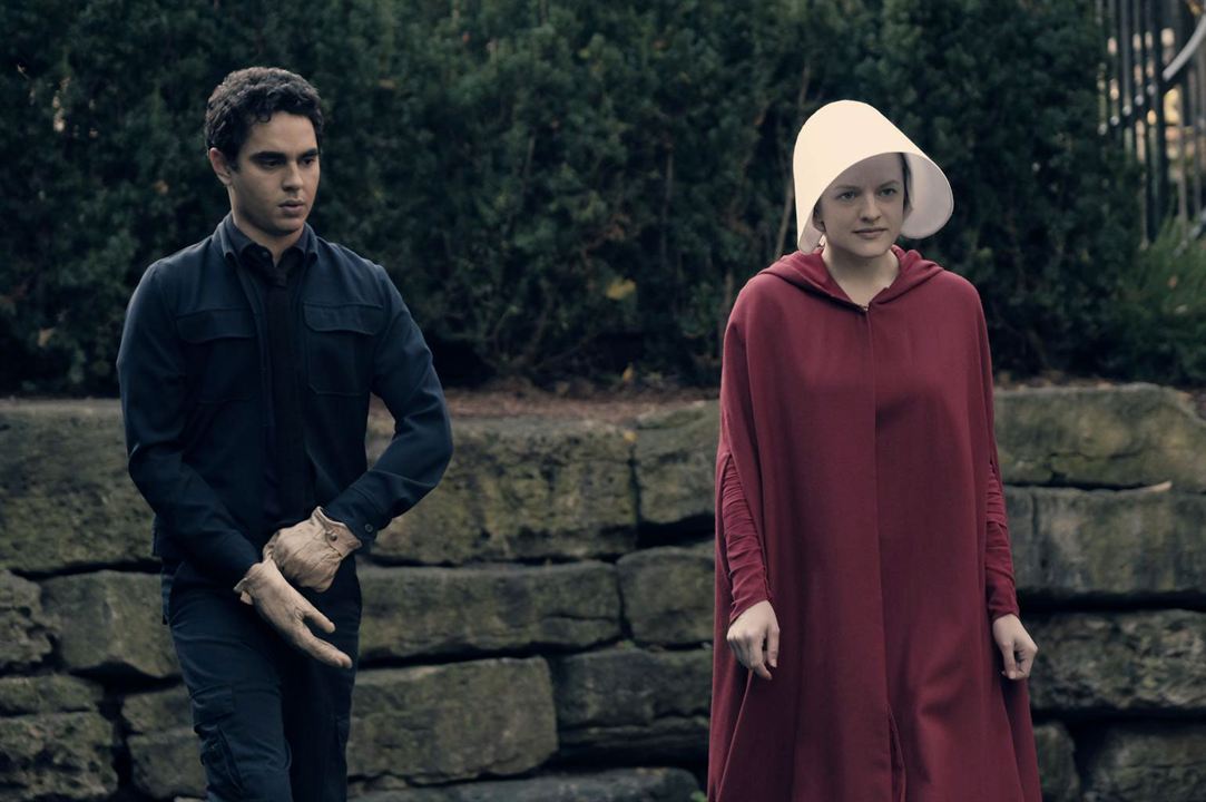 El cuento de la criada : Foto Elisabeth Moss, Max Minghella