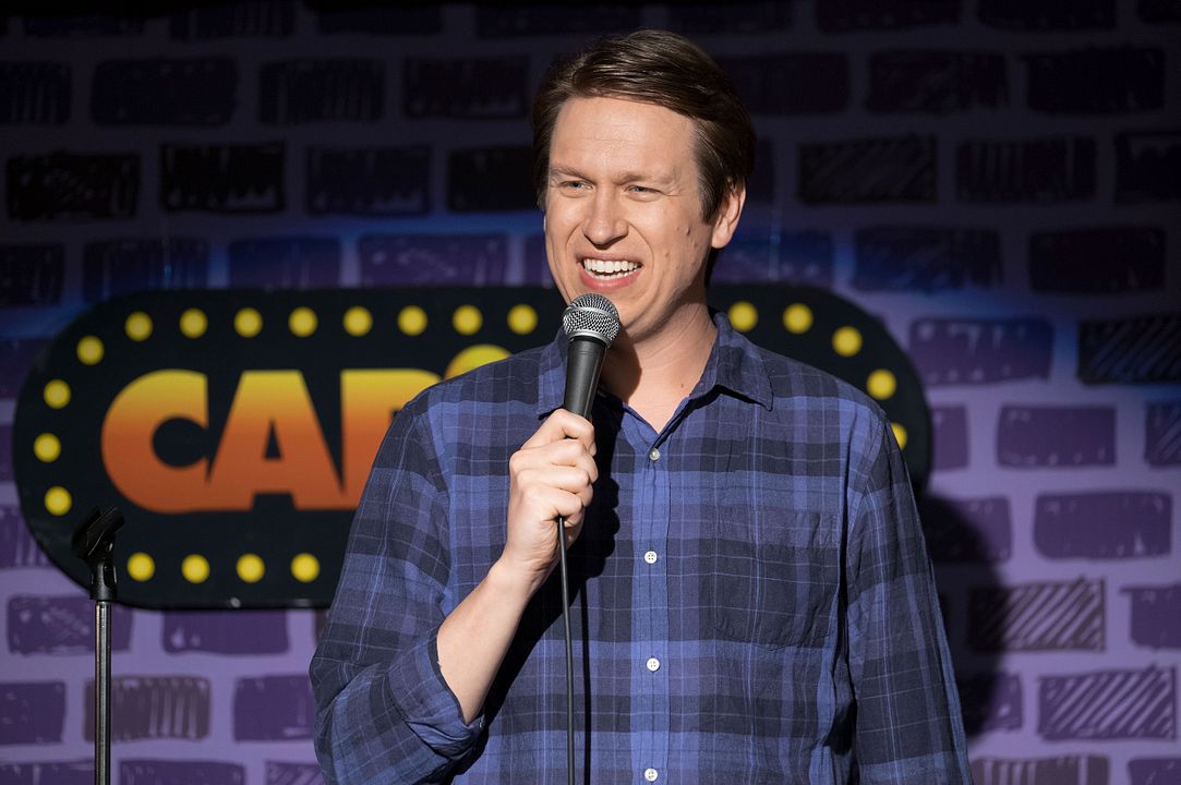 Crashing : Foto Pete Holmes