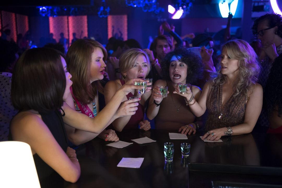 Una noche fuera de control : Foto Zoë Kravitz, Scarlett Johansson, Jillian Bell, Kate McKinnon, Ilana Glazer