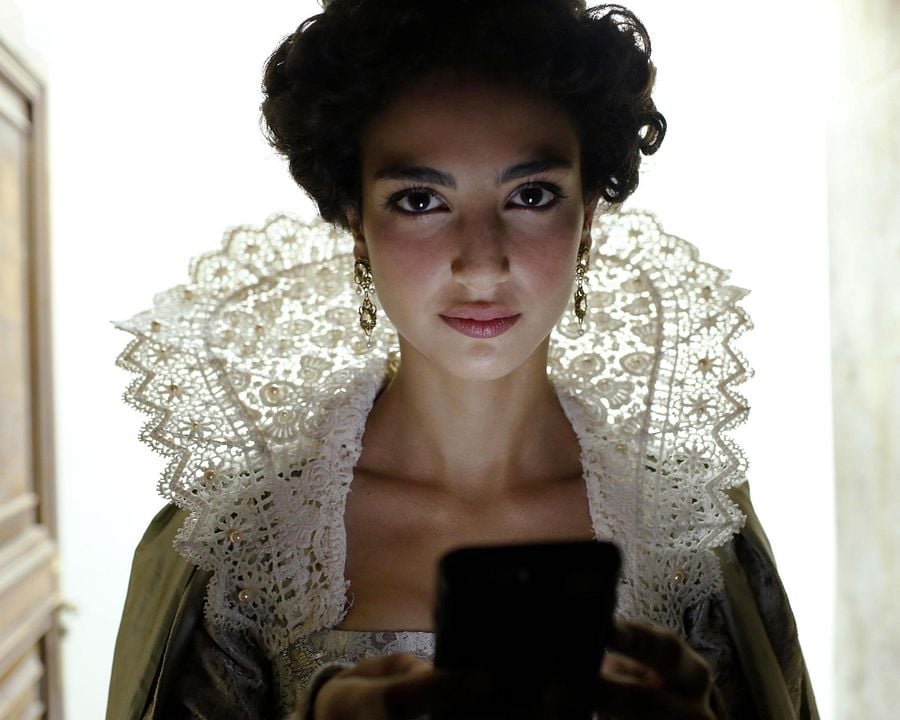 Still Star-Crossed : Foto Medalion Rahimi