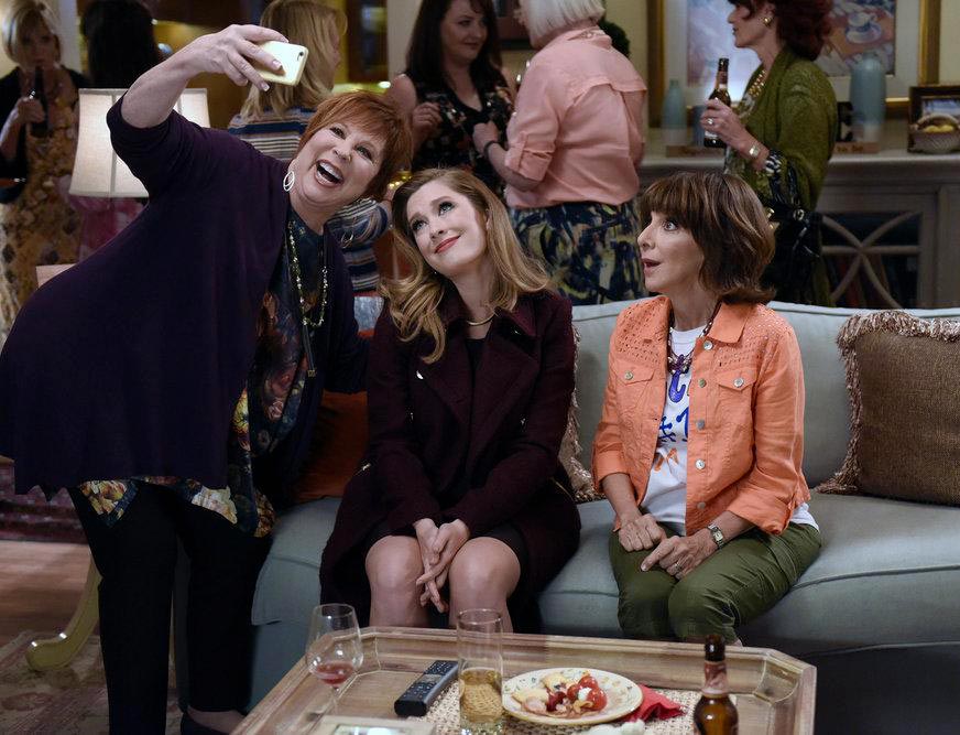 Great News : Foto Andrea Martin, Briga Heelan, Vicki Lawrence