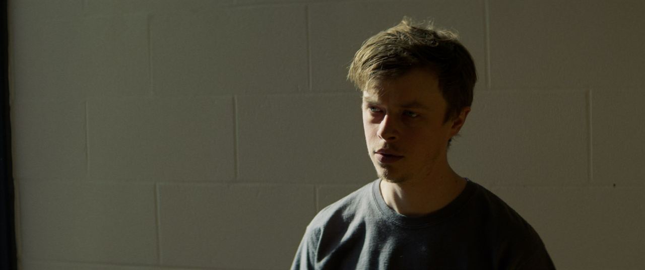 Dos amantes y un oso : Foto Dane DeHaan