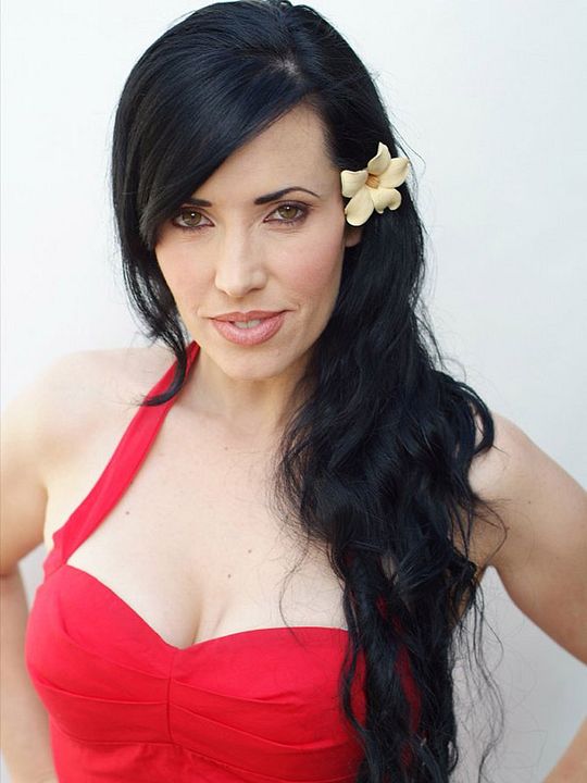 Cartel Annalee Autumn