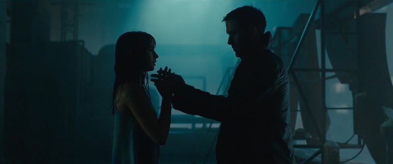 Blade Runner 2049 : Foto Ana de Armas, Ryan Gosling