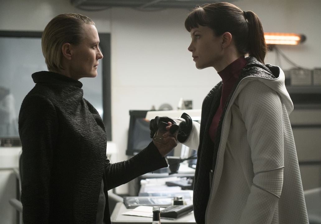 Blade Runner 2049 : Foto Sylvia Hoeks, Robin Wright