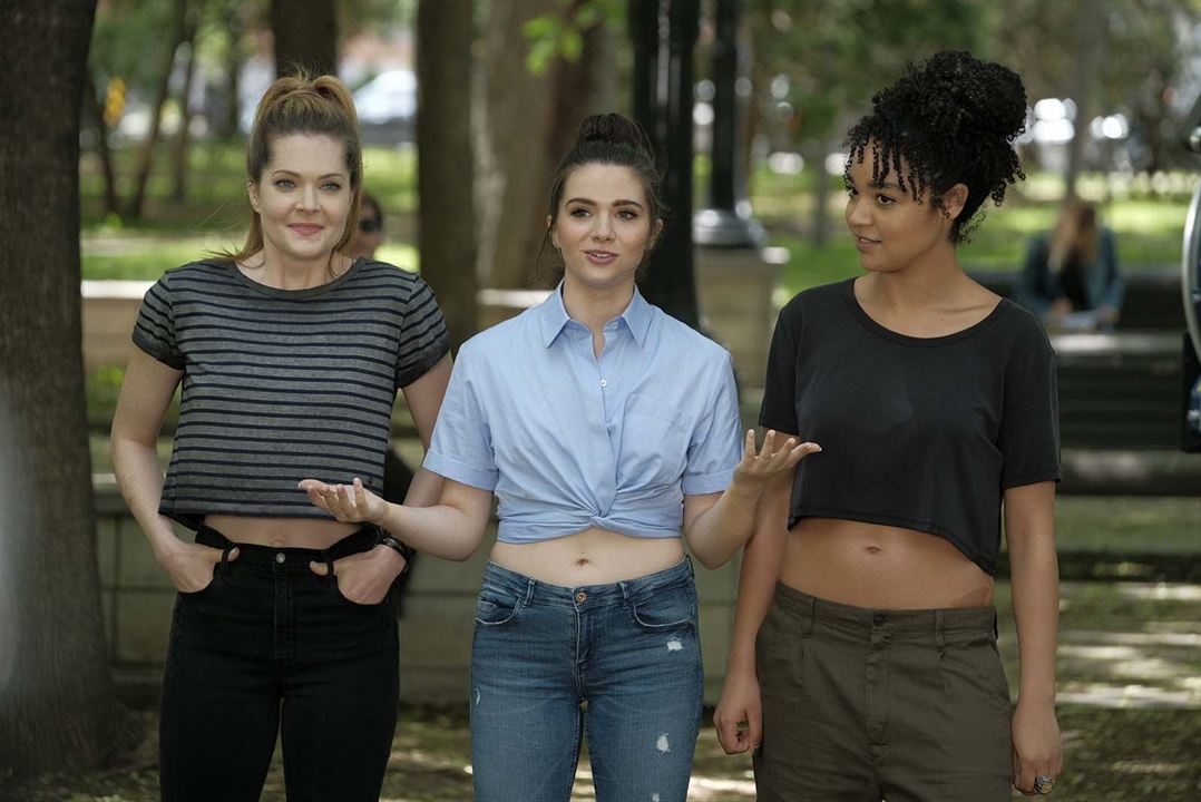 The Bold Type : Foto Meghann Fahy, Aisha Dee, Katie Stevens