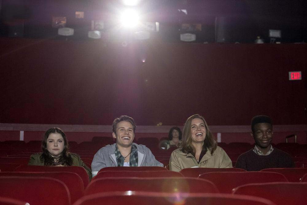 This is Us : Foto Hannah Zeile, Mandy Moore, Niles Fitch, Logan Shroyer