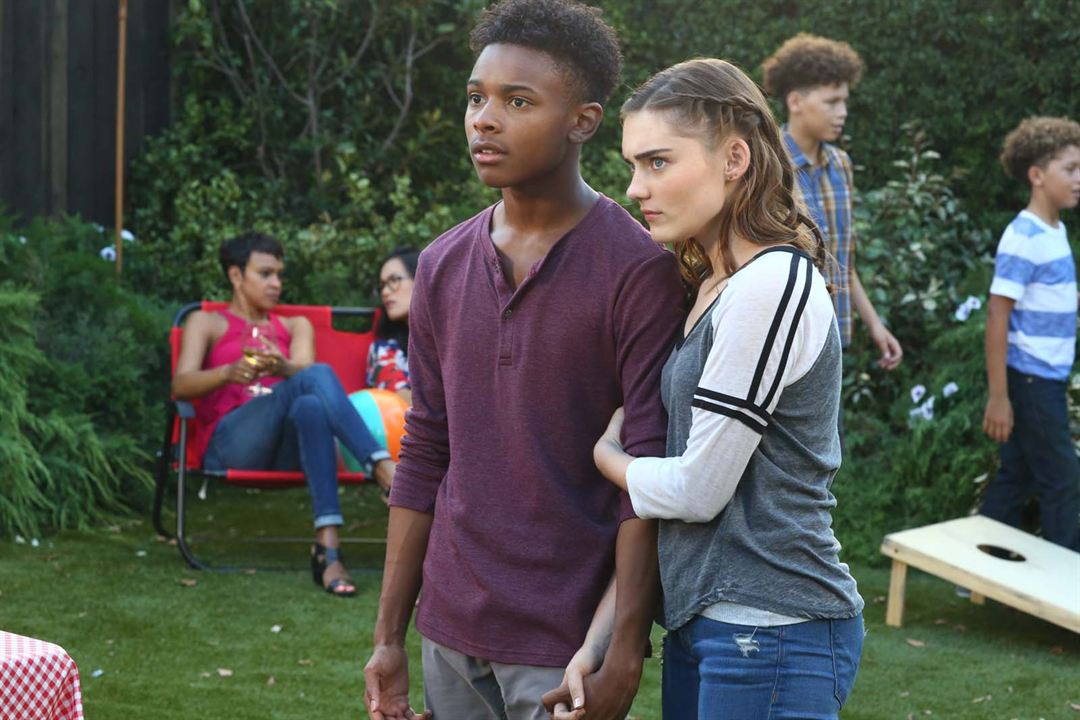 American Housewife (2016) : Foto Meg Donnelly, Amarr M. Wooten