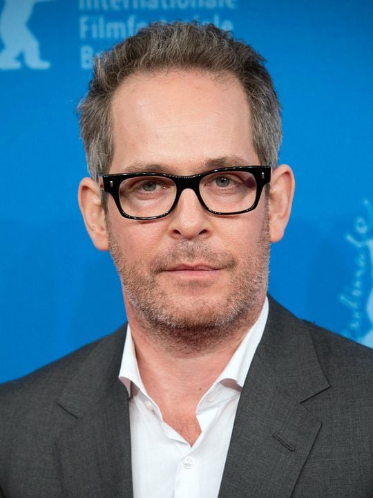 Cartel Tom Hollander