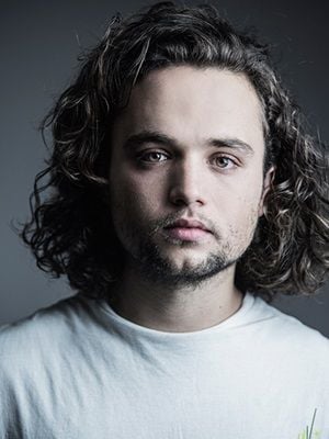 Cartel Patricio Gallardo