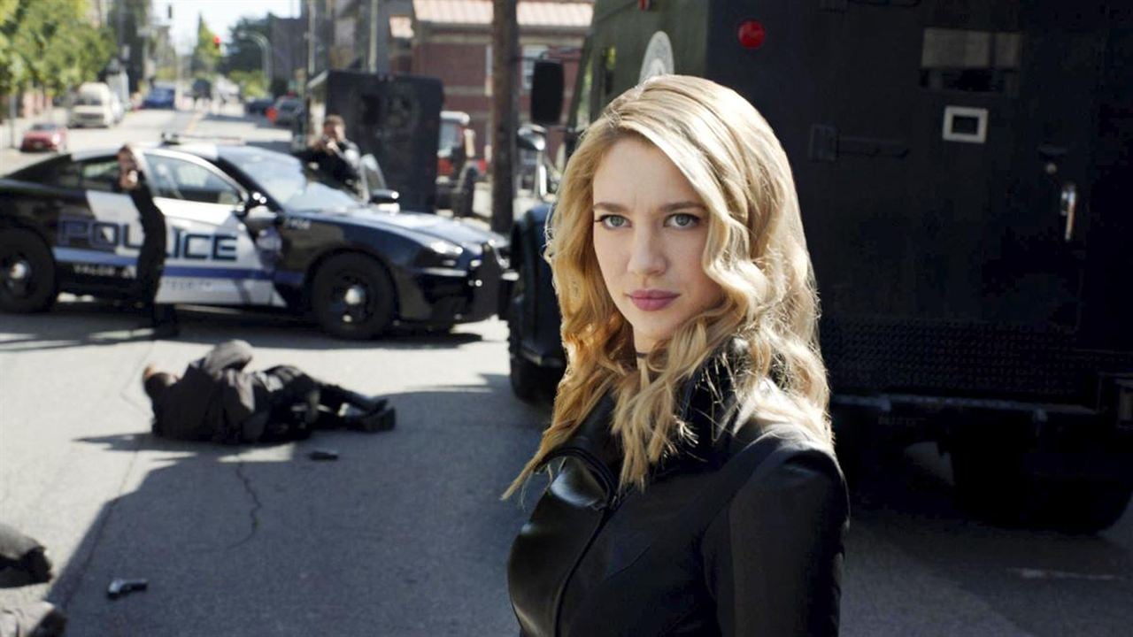 Supergirl : Foto Yael Grobglas