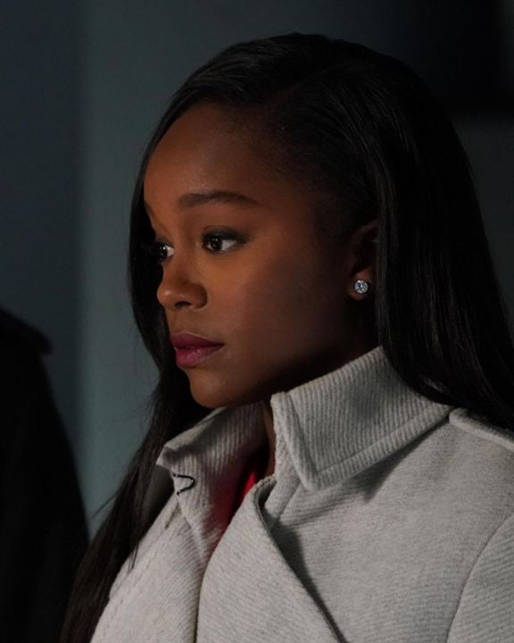 Cómo defender a un asesino : Foto Aja Naomi King