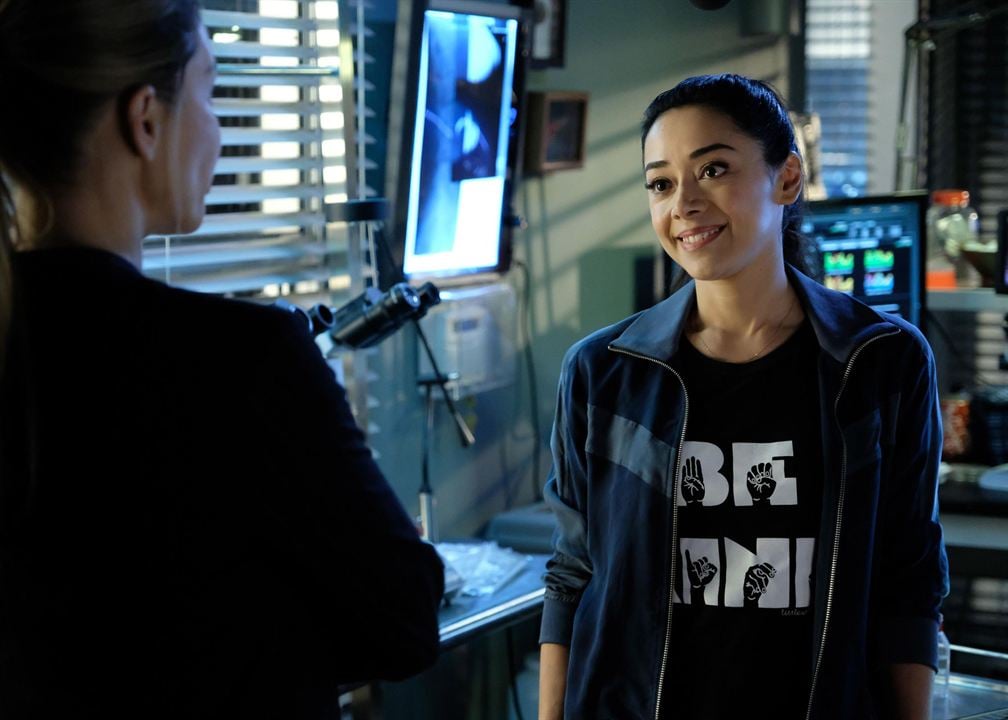 Lucifer : Foto Aimee Garcia