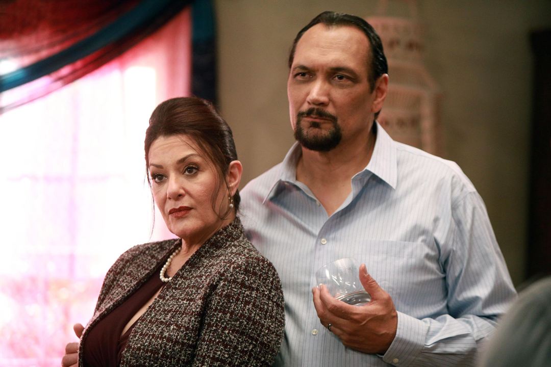 Brooklyn Nine-Nine : Foto Jimmy Smits, Bertila Damas