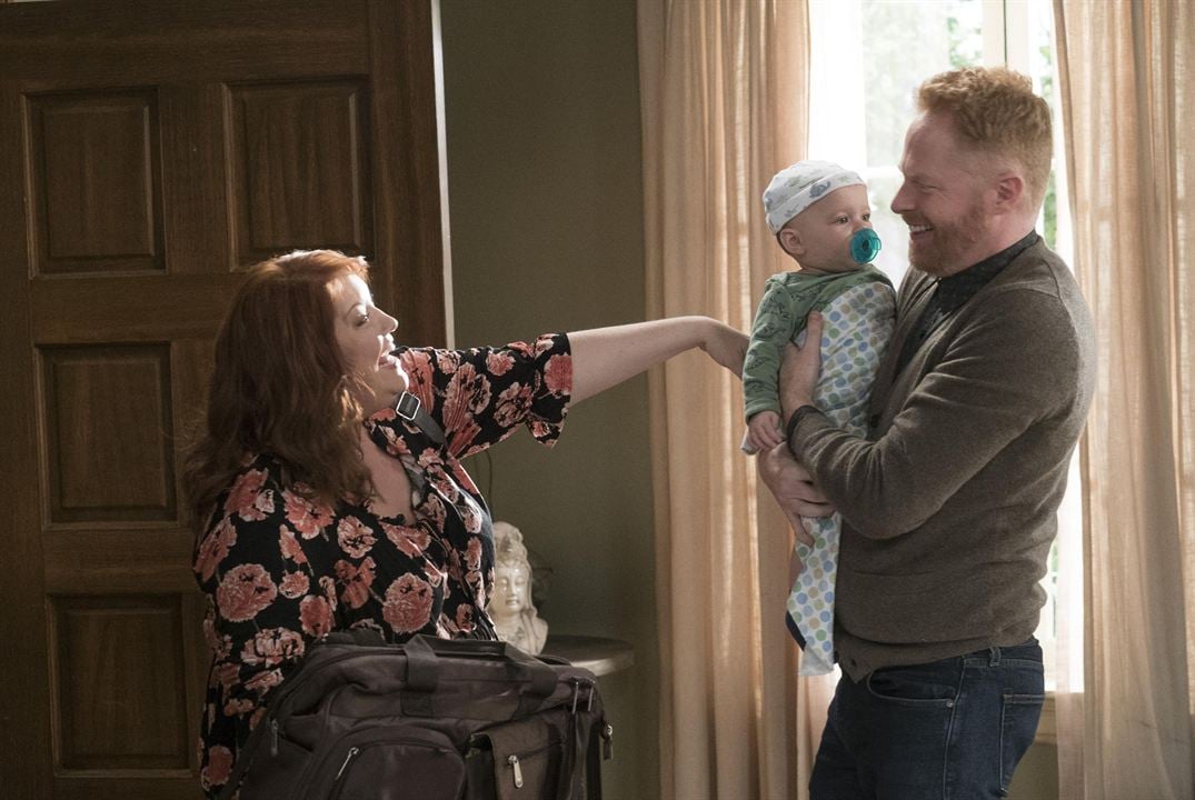 Modern Family : Foto Jesse Tyler Ferguson, Dana Powell