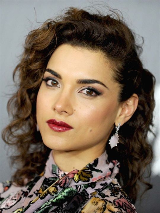 Cartel Amber Rose Revah