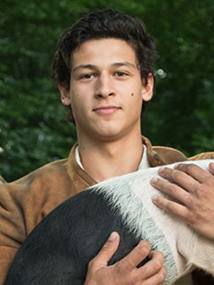 Cartel Emilio Sakraya