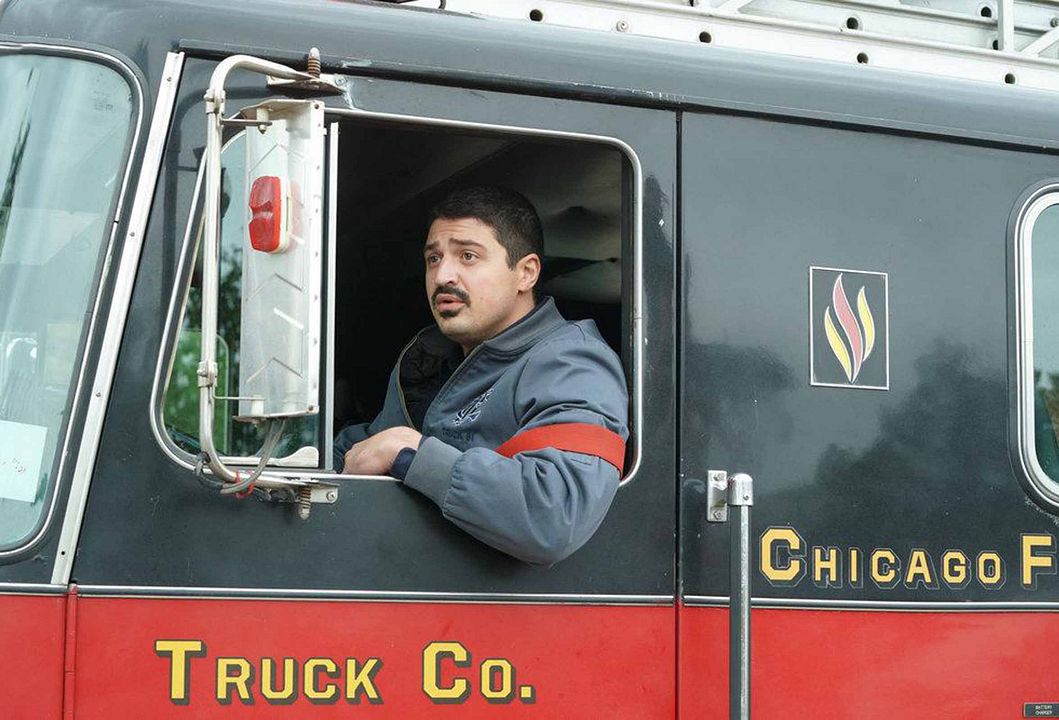 Chicago Fire : Foto Yuri Sardarov