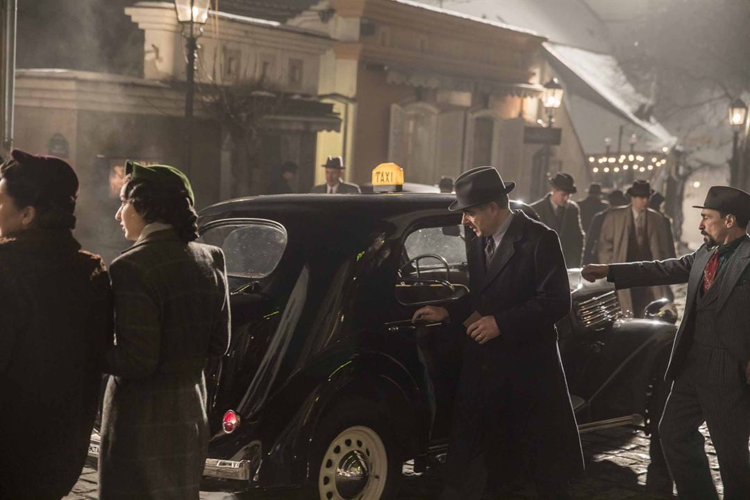 Maigret : Foto Simon Gregor, Rowan Atkinson