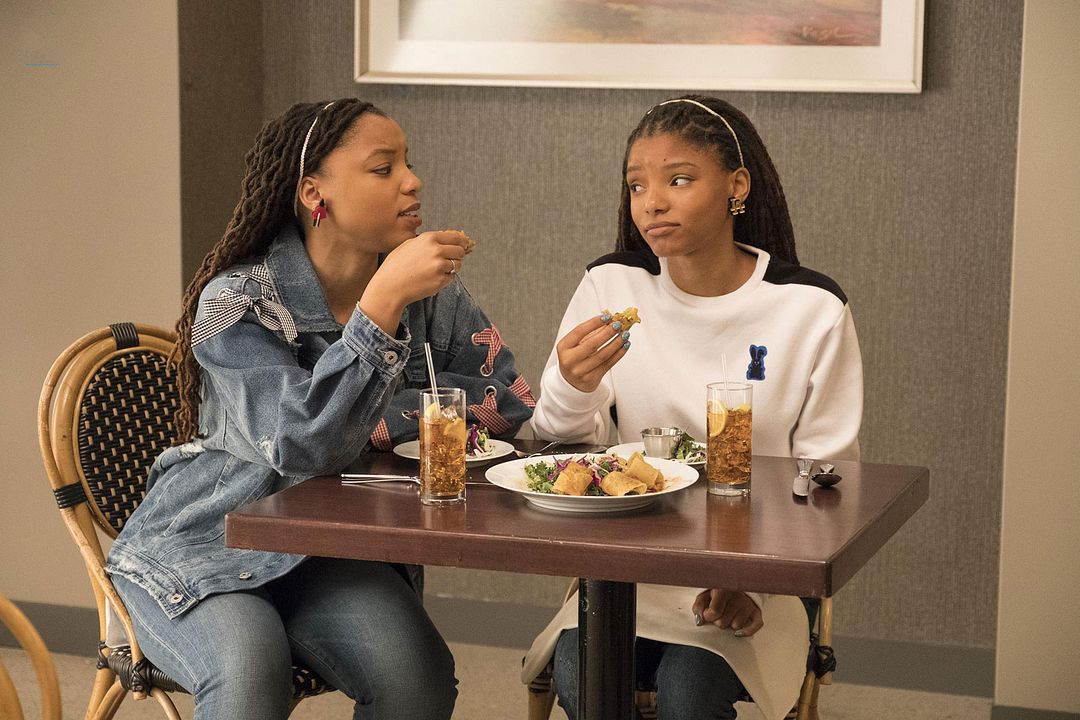 Grown-ish : Foto Chloe Bailey, Halle Bailey