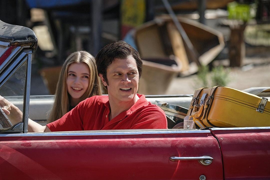 Action Point : Foto Johnny Knoxville, Eleanor Worthington-Cox