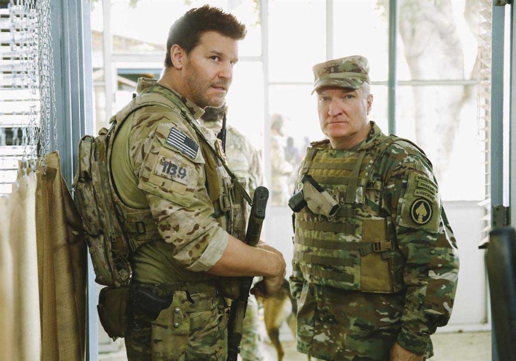 SEAL Team : Foto David Boreanaz, Dennis Cockrum