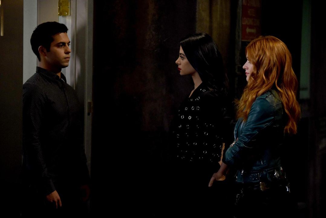 Shadowhunters : Foto Emeraude Toubia, Katherine McNamara