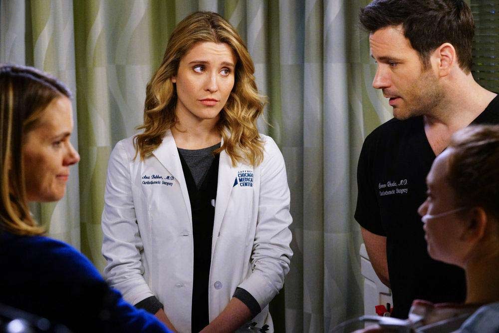 Chicago Med : Foto Norma Kuhling, Colin Donnell