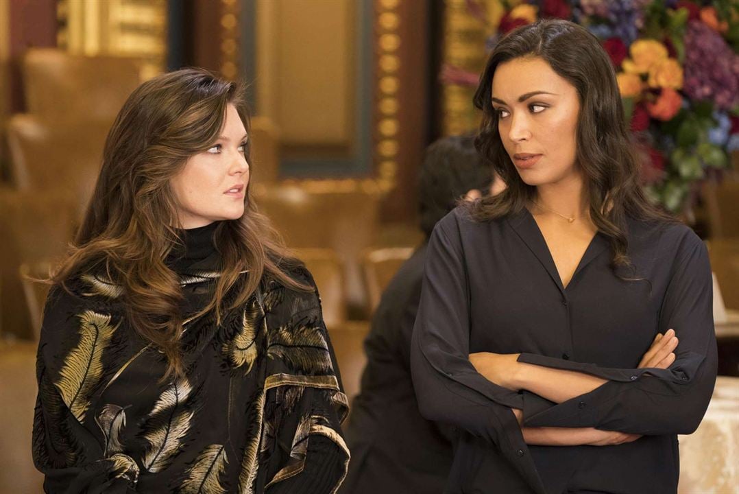 El Ilusionista (Deception) : Foto Meghann Fahy, Ilfenesh Hadera