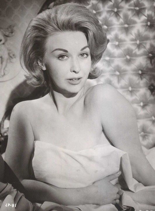 Cartel Nyree Dawn Porter