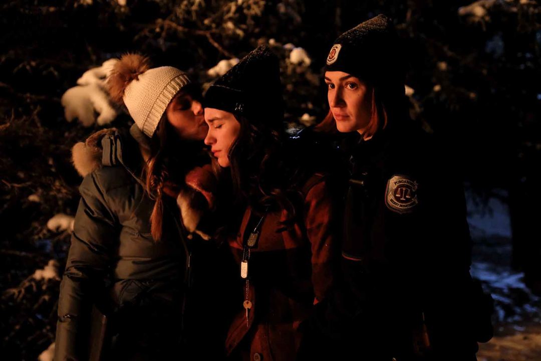 Wynonna Earp : Foto Katherine Barrell