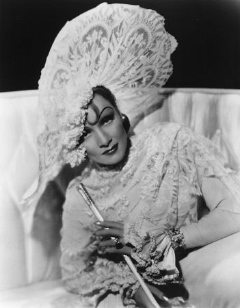 El diablo es una mujer : Foto