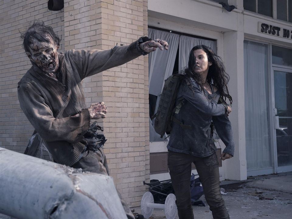 Fear The Walking Dead : Foto Danay Garcia