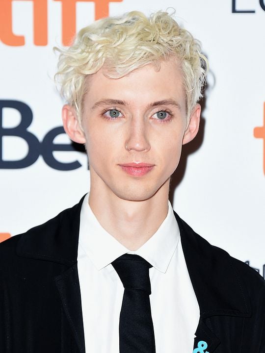 Cartel Troye Sivan