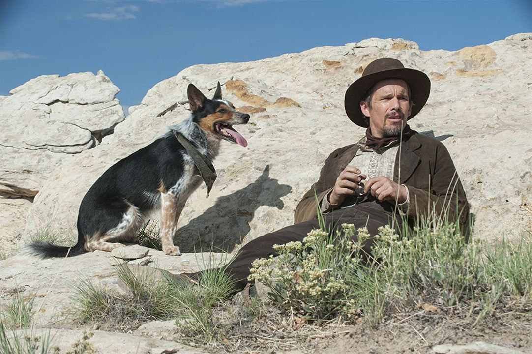 In A Valley Of Violence : Foto Ethan Hawke