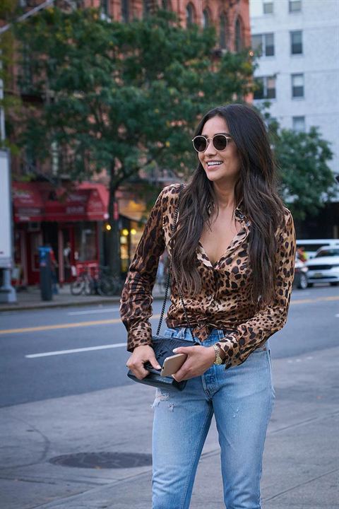You : Foto Shay Mitchell