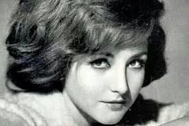 Foto Angélica María