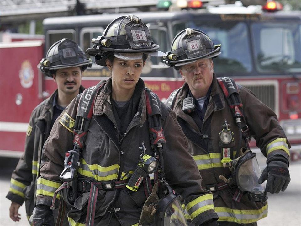 Chicago Fire : Foto Christian Stolte, Yuri Sardarov, Miranda Rae Mayo