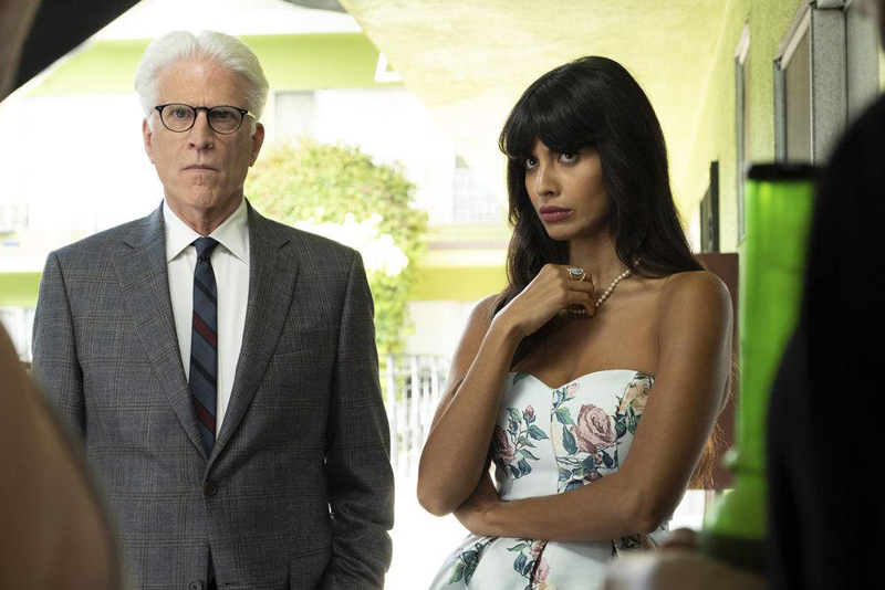 The Good Place : Foto Jameela Jamil, Ted Danson