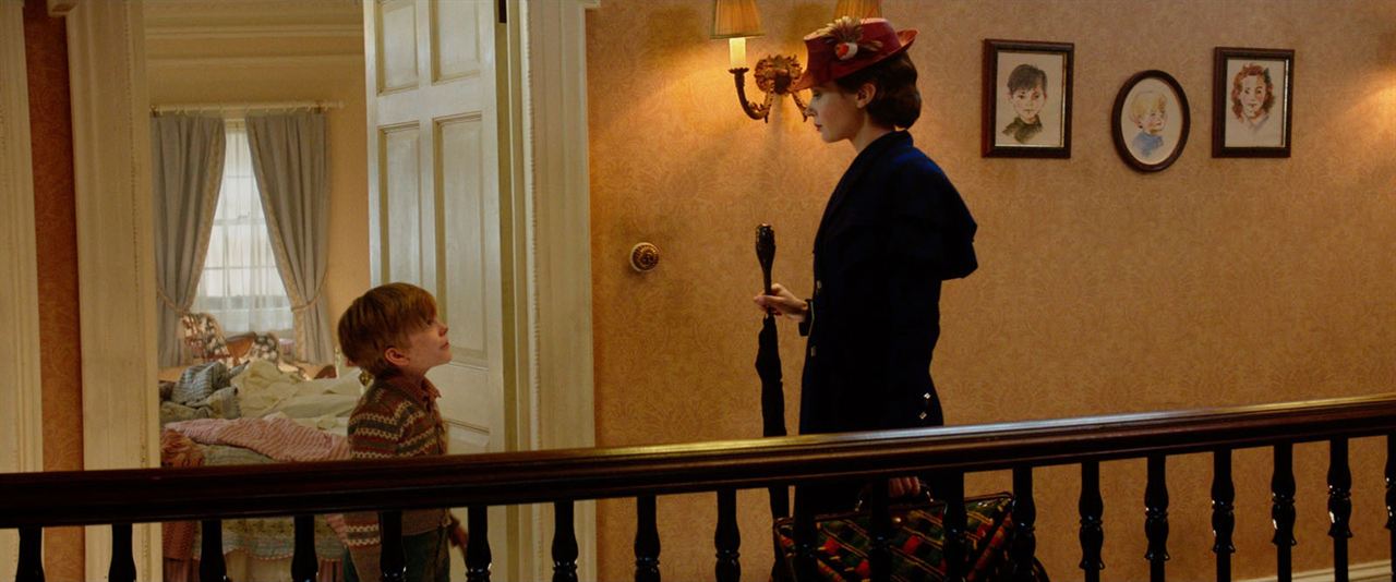El regreso de Mary Poppins : Foto Emily Blunt, Joel Dawson