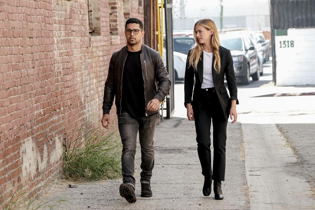 NAVY: Investigación criminal : Foto Wilmer Valderrama, Emily Wickersham