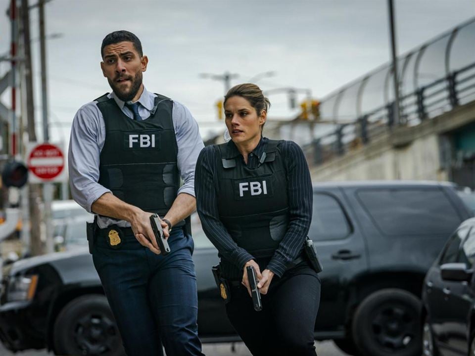 F.B.I. : Foto Missy Peregrym, Zeeko Zaki