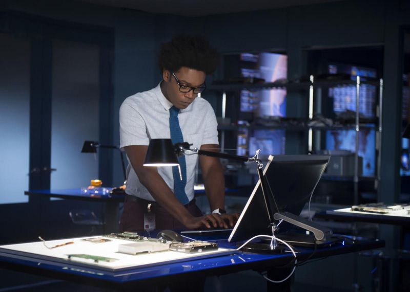 Arrow : Foto Echo Kellum
