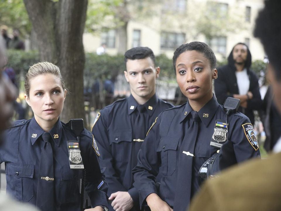 Blue Bloods (Familia de policías) : Foto Vanessa Ray, Yasha Jackson