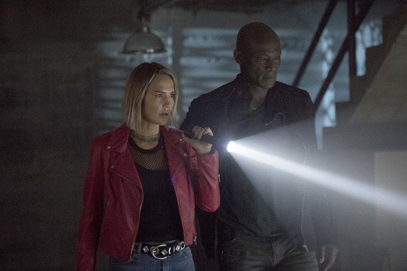 Midnight, Texas : Foto Peter Mensah, Arielle Kebbel