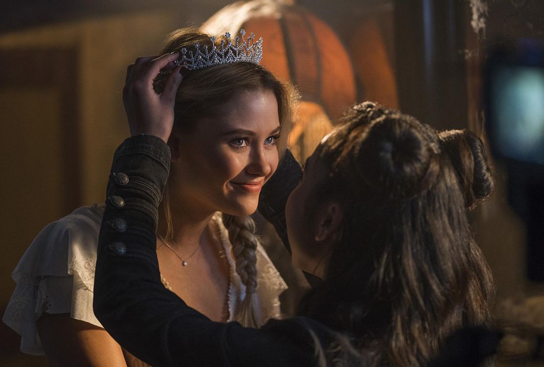 Marvel's Runaways : Foto Virginia Gardner