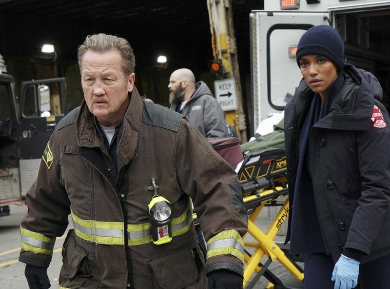 Chicago Fire : Foto Annie Ilonzeh, Christian Stolte